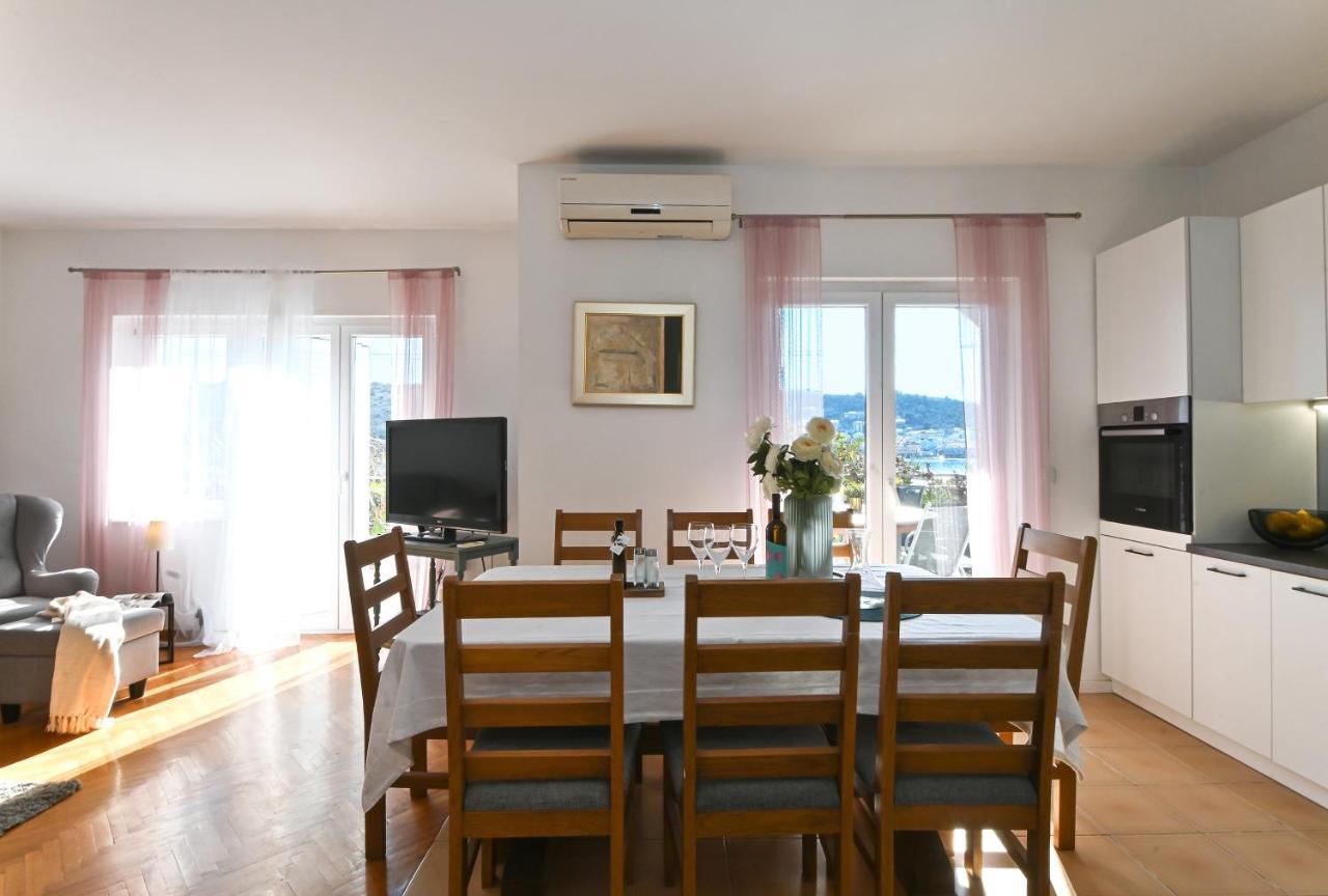 Holiday House Vukman 特罗吉尔 外观 照片